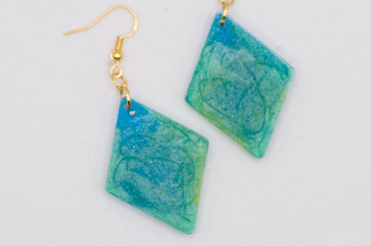 Lagoon Blue Earrings (Diamond)