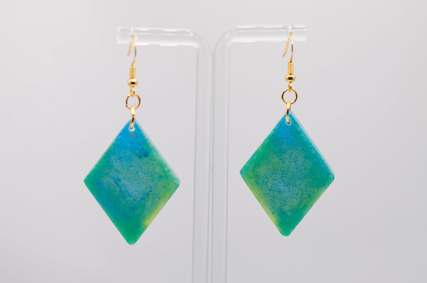 Lagoon Blue Earrings (Diamond)